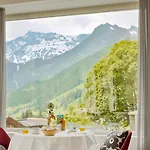 Hotel Bellevue Parkhotel & - Relais & Chateaux