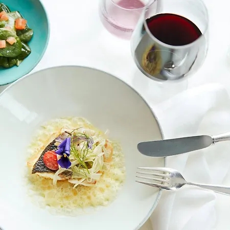 Bellevue Parkhotel & - Relais & Chateaux מלון אדלבודן